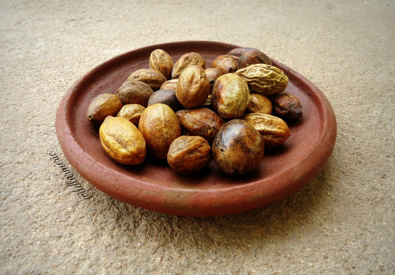 5 Top Benefits Of Kadukkai Powder For Skin, Hair & Health! Wildturmeric