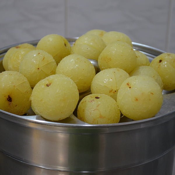 how to make amla murabba