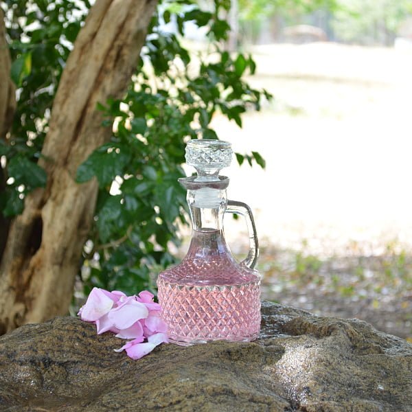 rose water toner benefits