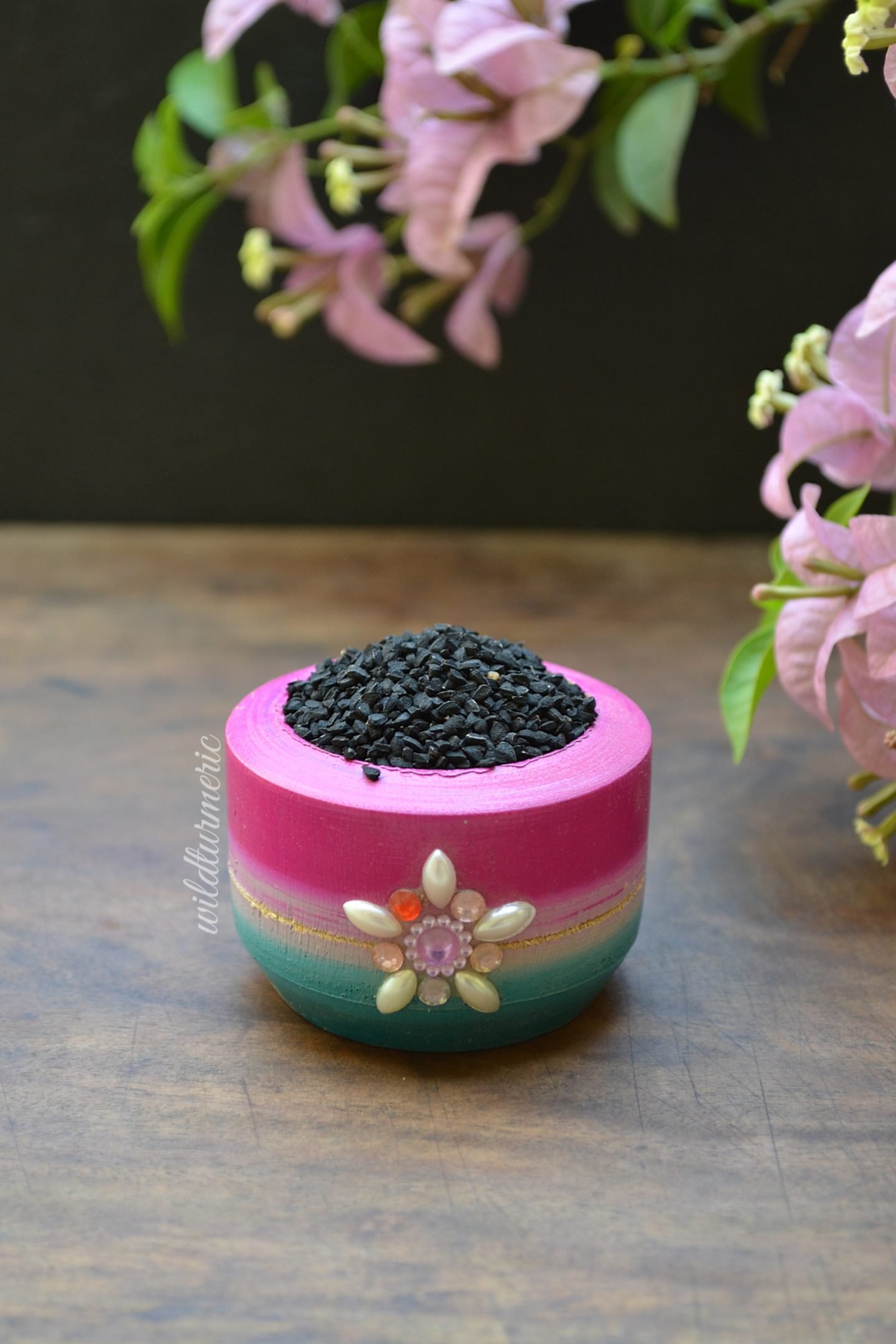 10 Top Benefits Of Kalonji Seeds (Karunjeeragam) - Wildturmeric 10 Top Benefits Of Kalonji Seeds (Karunjeeragam) - Wildturmeric