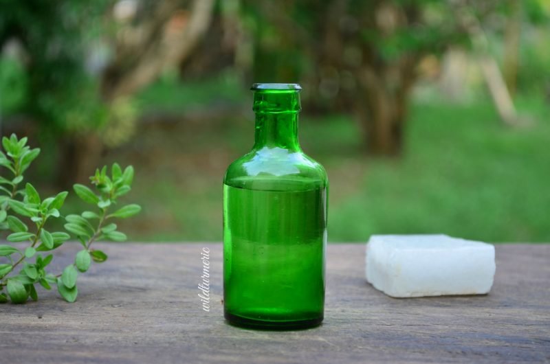 3 Top Ways To Use Alum Powder (Fitkari) For Lightening Dark Spots