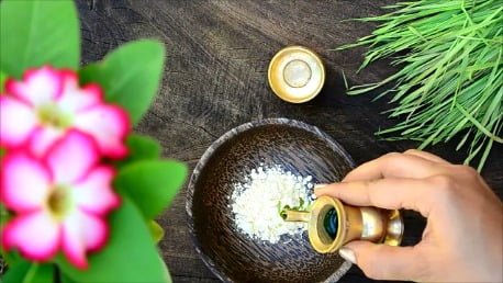 wheatgrass juice for skin and hair